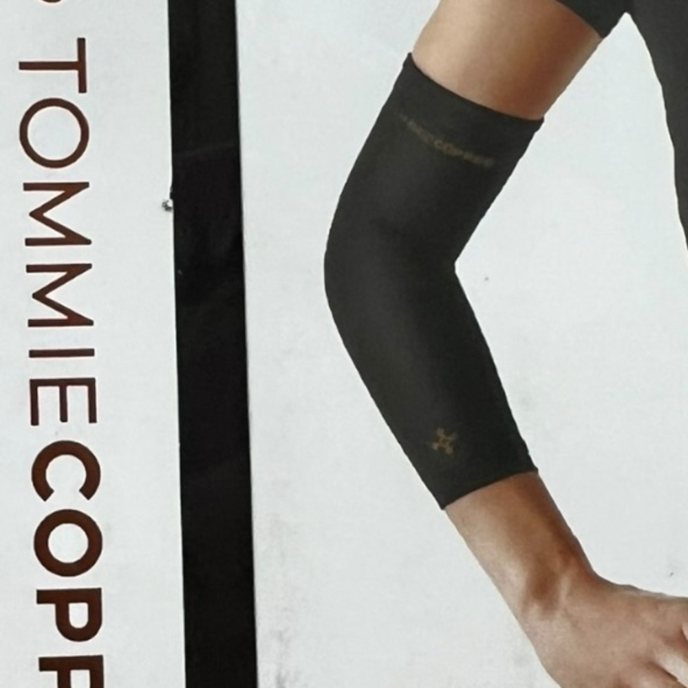 🌻NEW w/tag Tommie Copper Women’s BLK Vitality Elbow Compression Sleeve Size XL